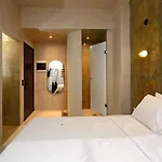 Appart hôtel Paradox 4*