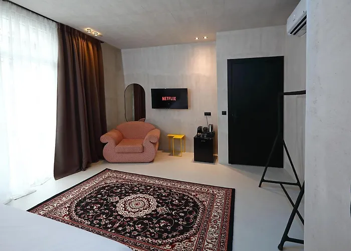 Apart-hotel Paradox 4*